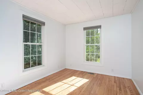 Bedroom - 1084 Lakeview Rd, Copake, NY 12516 photo 3 of 3