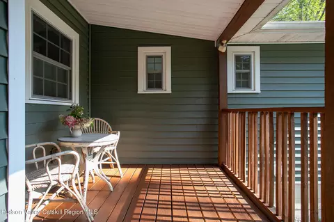 Exterior - 1084 Lakeview Rd, Copake, NY 12516 photo 4 of 5