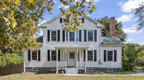 4001 Chatham St, Valatie, NY 12184