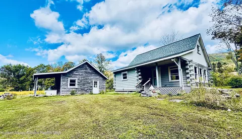 1976 Spruceton Rd, West Kill, NY 12492