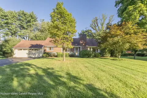 118 Sunset Ter, Hurley, NY 12443