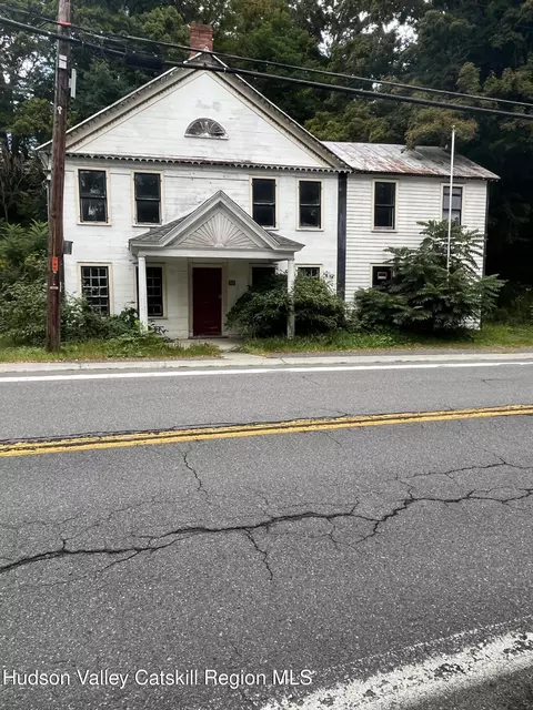 7838 State Route 81, Oak Hill, NY 12460