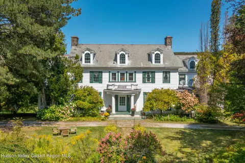 535 Main Rd, Monterey, MA 01245