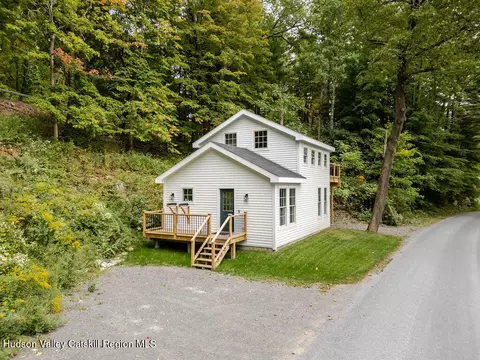 25 Nicholson Rd, Hillsdale, NY 12529 photo 2