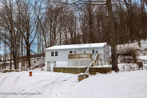 525 Winchell Mountain Rd, Ancramdale, NY 12503