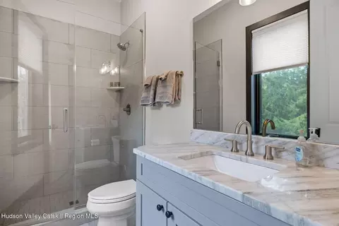 Bath - 292 Apt 3 South St, Windham, NY 12496 photo 6 of 8