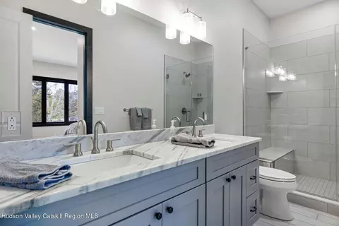 Bath - 292 Apt 3 South St, Windham, NY 12496 photo 7 of 8