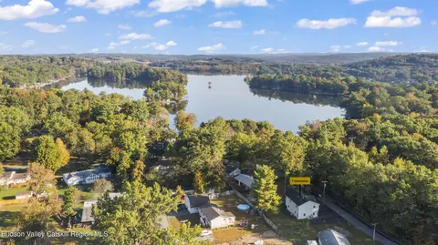View/Area - 7 The Concourse, Kinderhook, NY 12106 photo 1 of 1
