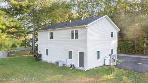 Other - 7 The Concourse, Kinderhook, NY 12106 photo 8 of 8