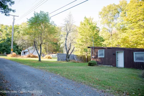 20-24 Boulder Rd, Accord, NY 12404