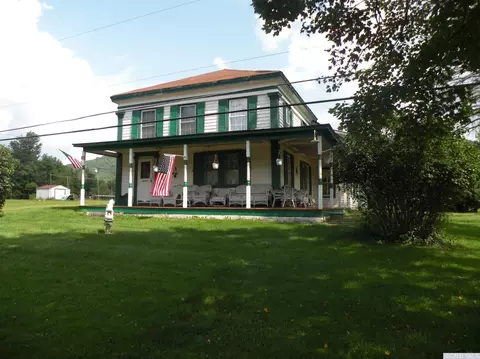 804 Mitchell Hollow Rd, Windham, NY 12496