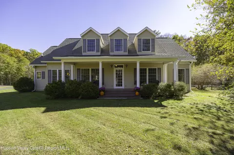 568 Swartekill Rd, New Paltz, NY 12561
