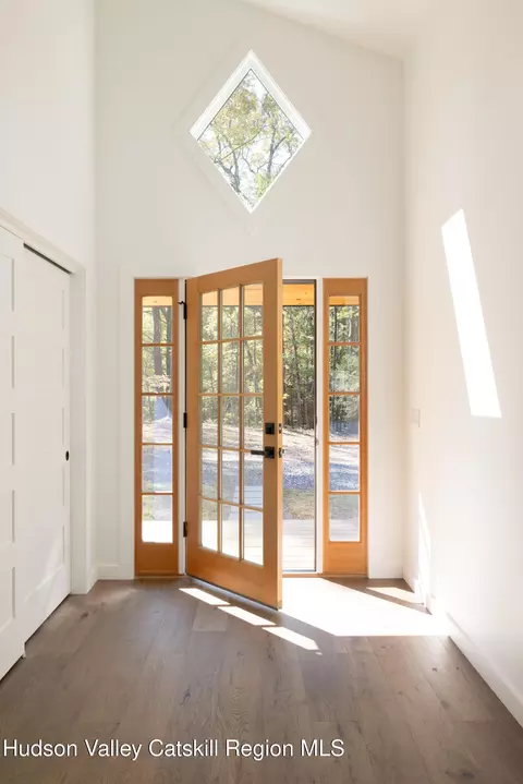 Entry Way - 246 South Rd, Ruby, NY 12475 photo 1 of 3