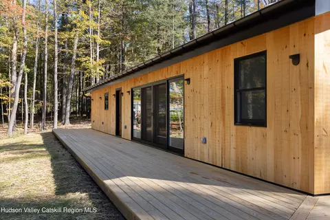 Exterior - 246 South Rd, Ruby, NY 12475 photo 5 of 7