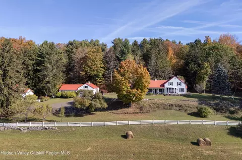 76 Smith Rd, Preston Hollow, NY 12469