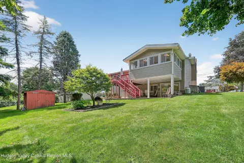 6 North Dr, Poughkeepsie, NY 12603 photo 33