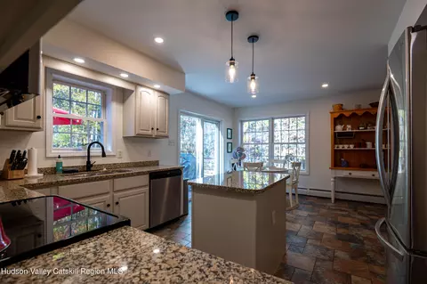 Kitchen - 7 Birch Hill Rd, Craryville, NY 12521 photo 2 of 4