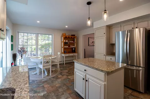 Kitchen - 7 Birch Hill Rd, Craryville, NY 12521 photo 3 of 4
