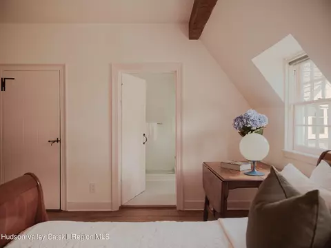 Bedroom - 102 Melius Rd, Warren, CT 06754 photo 1 of 9