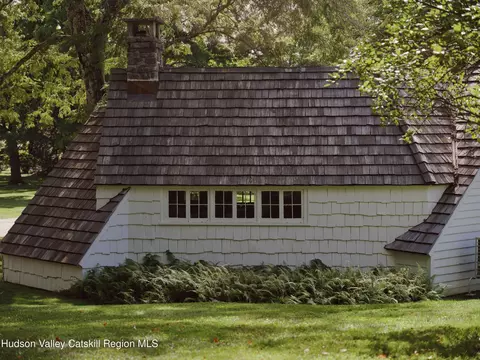 Exterior - 102 Melius Rd, Warren, CT 06754 photo 16 of 16