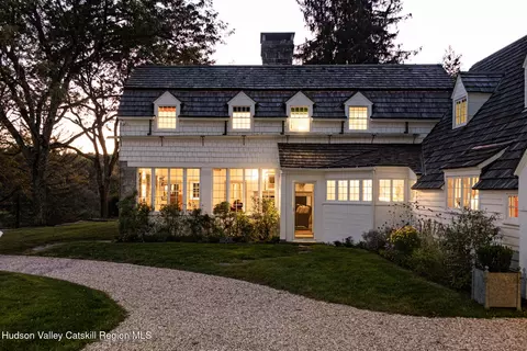 Exterior - 102 Melius Rd, Warren, CT 06754 photo 7 of 7