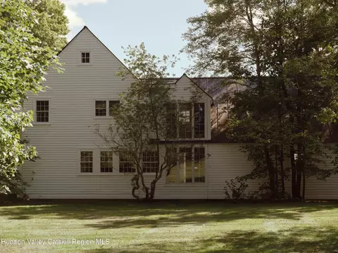 Exterior - 102 Melius Rd, Warren, CT 06754 photo 13 of 16