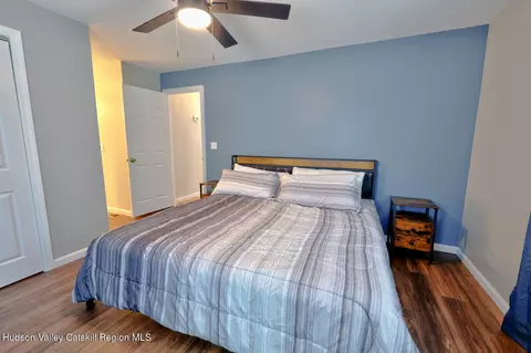 Bedroom - 626 Bross St, Cairo, NY 12413 photo 3 of 7