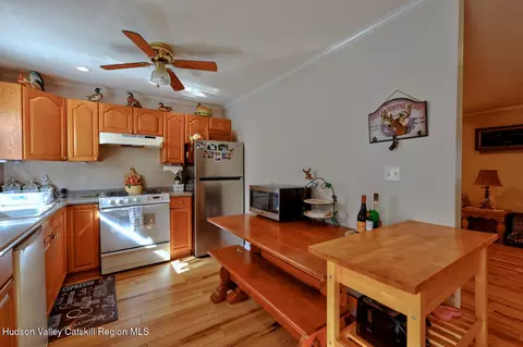 Kitchen - 626 Bross St, Cairo, NY 12413 photo 2 of 5