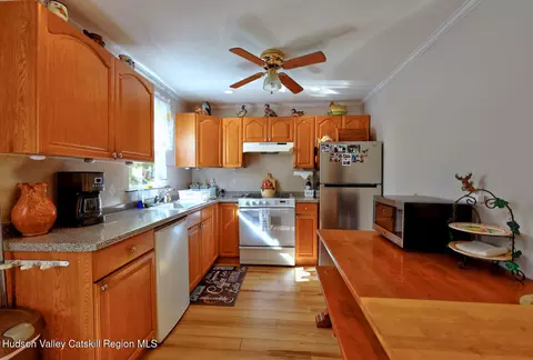 Kitchen - 626 Bross St, Cairo, NY 12413 photo 1 of 5
