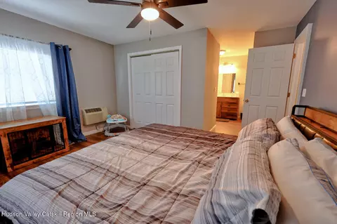 Bedroom - 626 Bross St, Cairo, NY 12413 photo 4 of 7