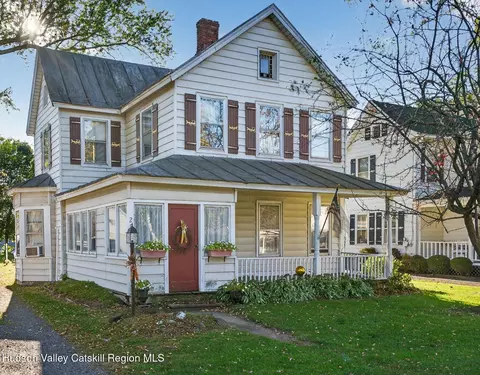 251 Jefferson Hts, Catskill, NY 12414