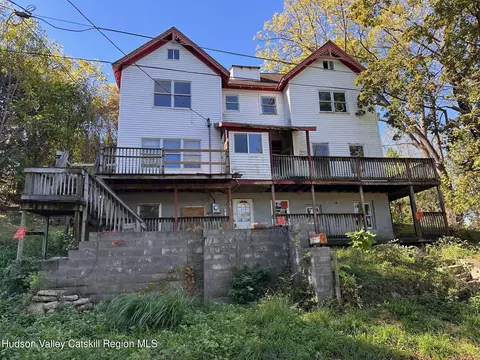 14 16 Underwood St, Saugerties, NY 12477