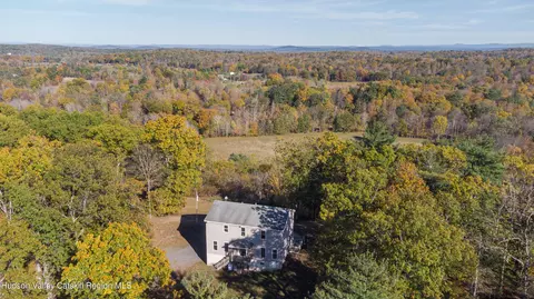 78 Ridgeway Rd, Catskill, NY 12414