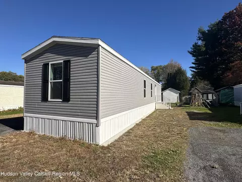 185 Dahlgren Rd, Valatie, NY 12184 photo 2