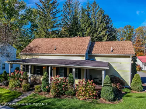 11293 State Route 32, Greenville, NY 12083