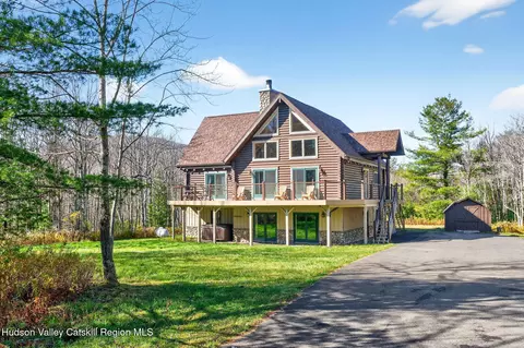 87 Wilderness Dr, East Jewett, NY 12424