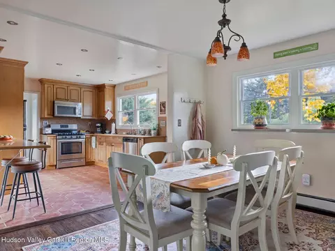 Dining - 29 Hapeman Hill Rd, Red Hook, NY 12571 photo 3 of 6