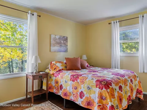 Bedroom - 29 Hapeman Hill Rd, Red Hook, NY 12571 photo 6 of 8