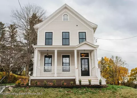 139 Highland Ave, Kingston, NY 12401