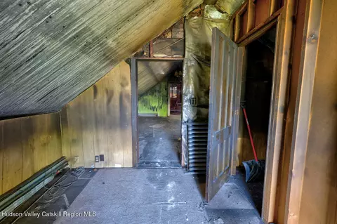 Entry Way - 460 Main St, Cairo, NY 12413 photo 9 of 18