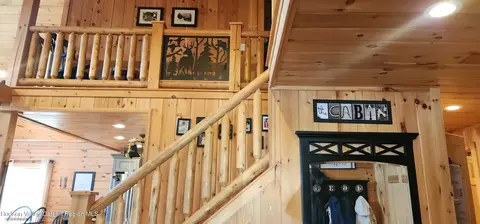 Entry Way - 4635 Route 20, Durham, NY 12422 photo 1 of 5