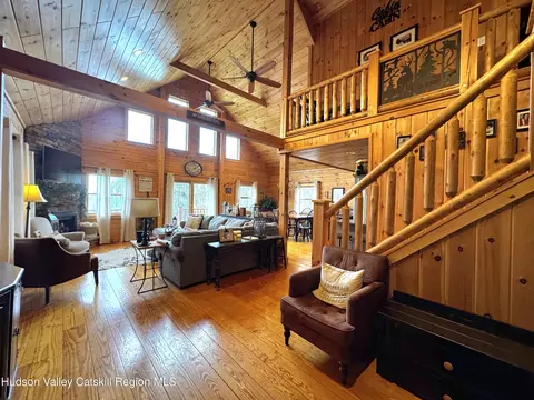 Entry Way - 4635 Route 20, Durham, NY 12422 photo 3 of 5