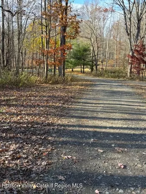 0 Knapp Holw, Hillsdale, NY 12529