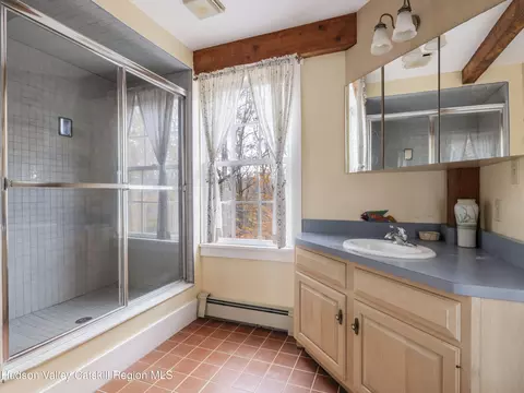 216 Starbarrack Rd, Red Hook, NY 12571 photo 29