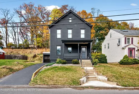 139 Linderman Ave, Kingston, NY 12401