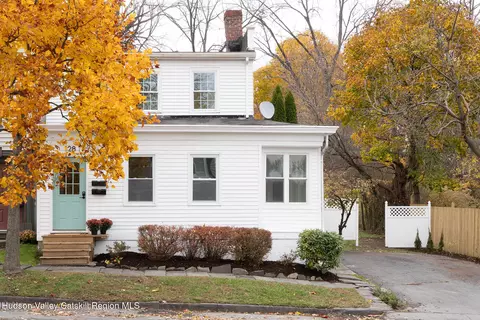128 Broad St, Catskill, NY 12414