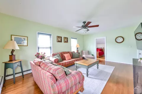 Living - 17 Mitchell Hollow Rd, Windham, NY 12496 photo 5 of 9
