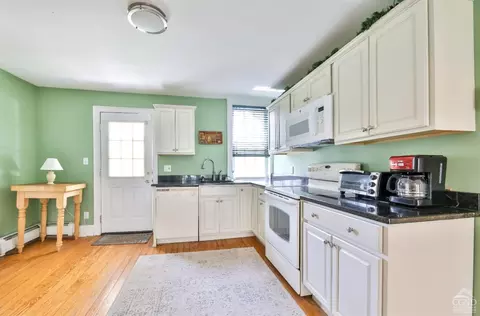 Kitchen - 17 Mitchell Hollow Rd, Windham, NY 12496 photo 2 of 3