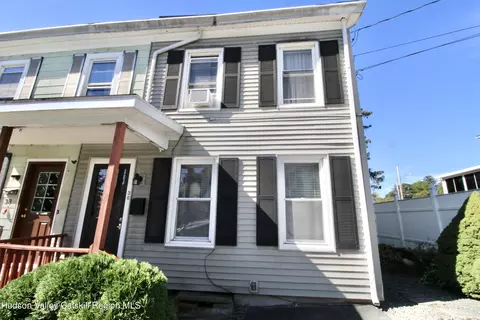36 Mcdonald St, Saugerties, NY 12477