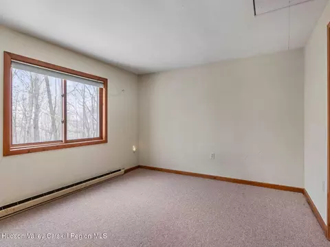 Bedroom - 652 Roaring Brook Ln, Highmount, NY 12441 photo 5 of 5
